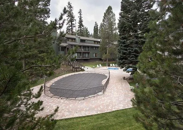 St Anton Courtyard View Ski-In And Out 1 Bedroom Condo Mammoth Lakes Apartment